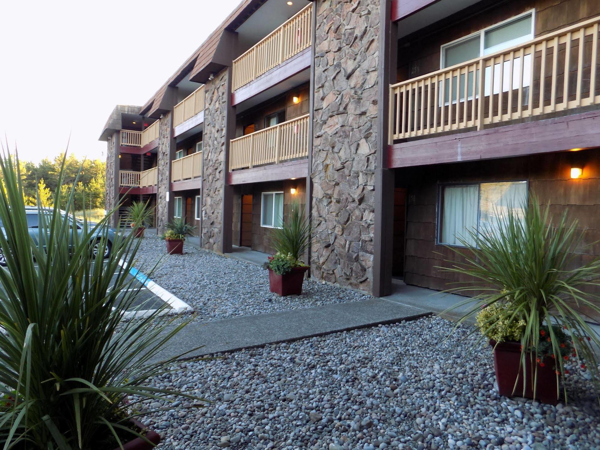 Chautauqua Lodge Long Beach Exterior photo